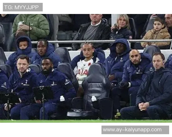 切尔西热刺冬窗瞄准罗克球员为备战世界杯拒绝转会 切尔西热刺冬窗瞄准罗克球员为备战世界杯拒绝转会