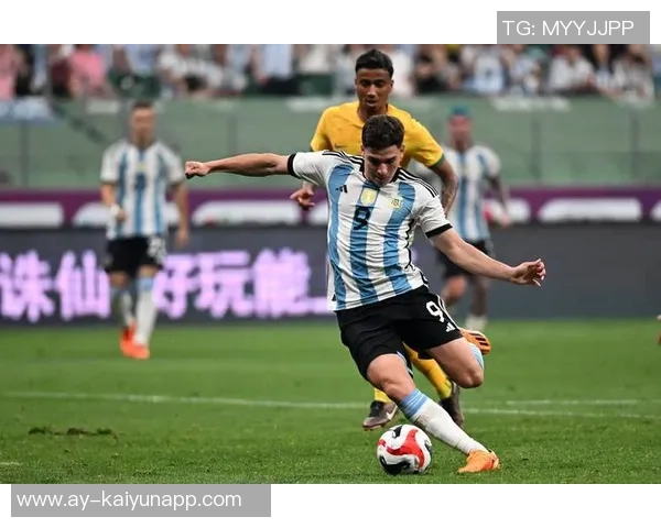 梅西重返国家队阿根廷对阵波多黎各首发阵容揭晓 梅西重返国家队阿根廷对阵波多黎各首发阵容揭晓