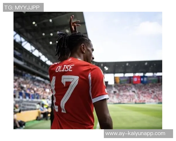 奥利塞欧冠十场参与十球创法国球员新纪录仅用十六场比赛