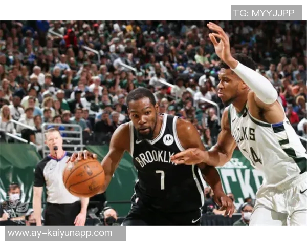 篮网队抵达澳门备战中国赛名宿卡特亲临助阵展现风采