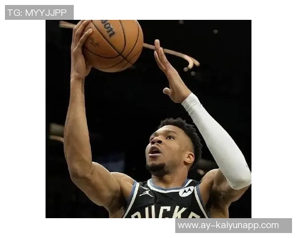 加里哈里斯谈字母哥吸引防守后卫需把握空位投篮机会