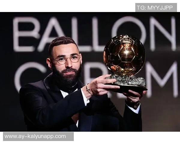 本泽马2022世界杯离队内幕曝光队医或对伤病情况隐瞒真相 本泽马2022世界杯离队内幕曝光队医或对伤病情况隐瞒真相